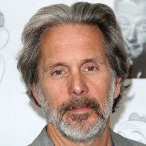 Gary Cole