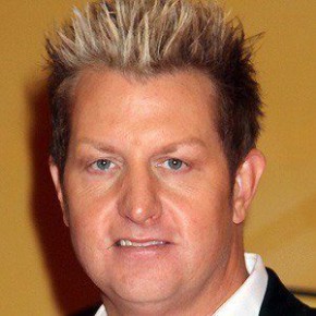 Gary Levox