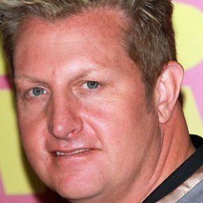 Gary Levox