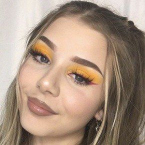 GlamwithDarcey