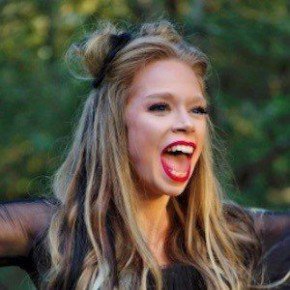 Grav3yardgirl