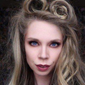 Grav3yardgirl