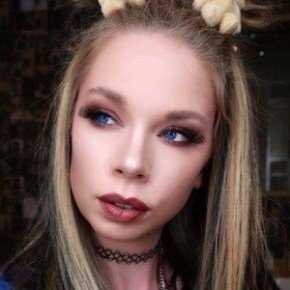 Grav3yardgirl