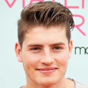 Gregg Sulkin