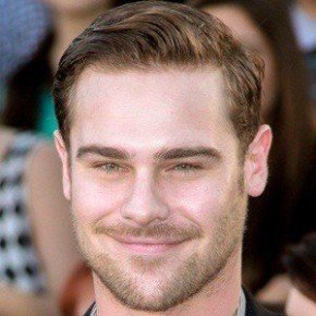 Grey Damon