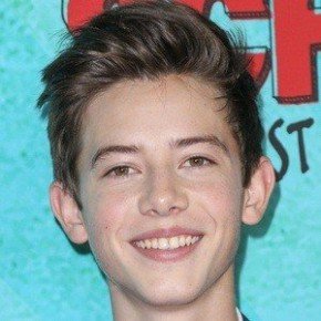Griffin Gluck