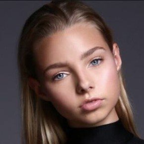 Gwen Rachel