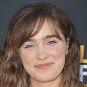 Haley Lu Richardson