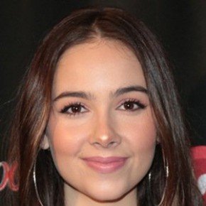 Haley Pullos