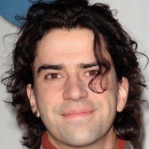 Hamish Linklater