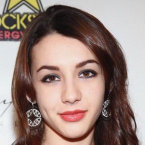 Hannah Marks
