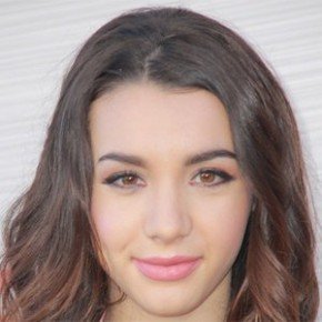 Hannah Marks