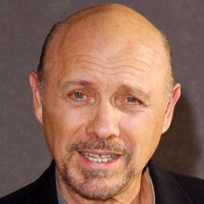 Hector Elizondo