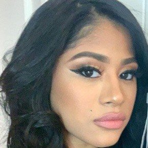 Hennessy Carolina