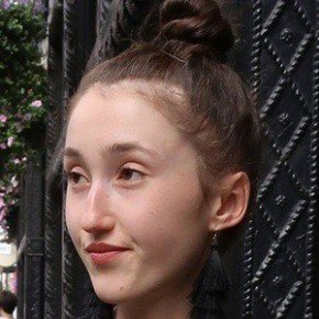 Holly Gabrielle White