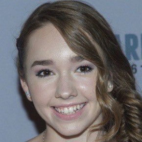 Holly Taylor