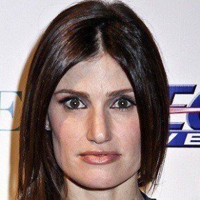 Idina Menzel