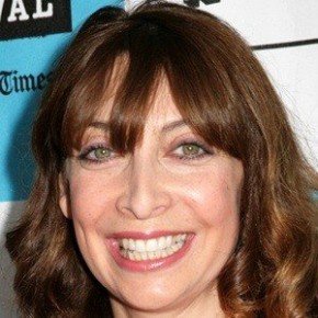 Illeana Douglas