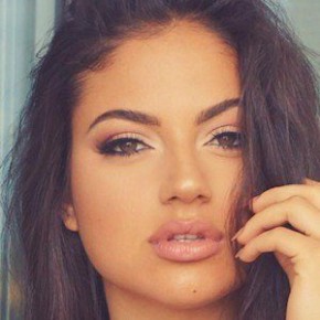 Inanna Sarkis