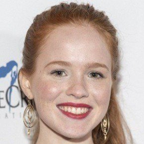 Isabel Oliver Marcus