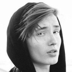 Isac Elliot