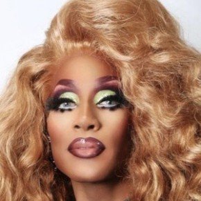 Jaida Essence Hall