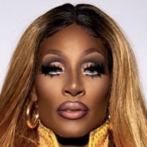 Jaida Essence Hall