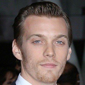 Jake Abel