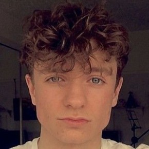 James Thomas