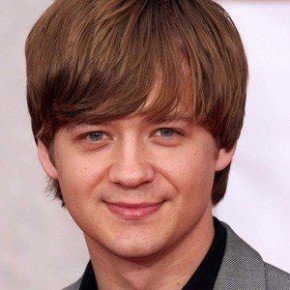 Jason Earles