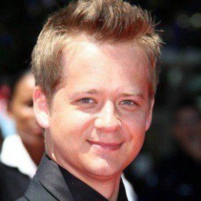 Jason Earles