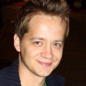 Jason Earles