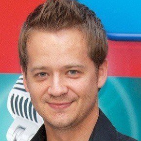 Jason Earles