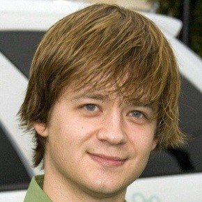 Jason Earles