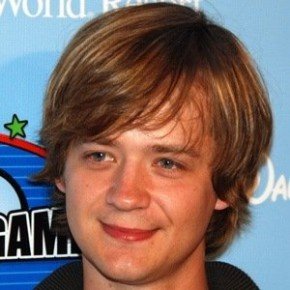 Jason Earles