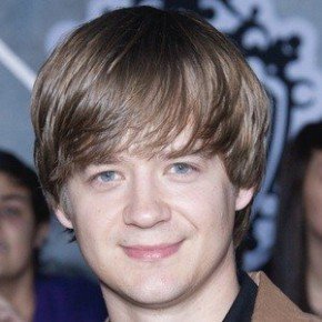 Jason Earles