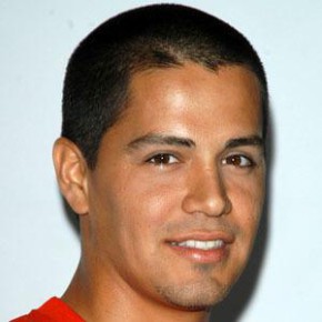 Jay Hernandez