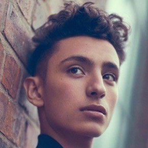 Jayden Revri