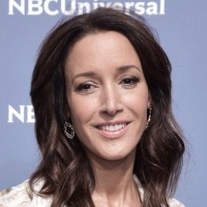 Jennifer Beals