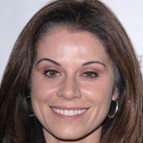 Jennifer Bini Taylor