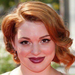 Jennifer Stone