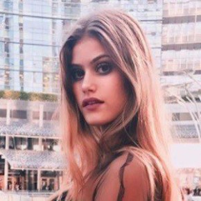 Jenny De Nucci