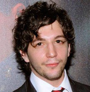 John Magaro