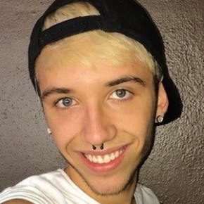 Johnny Cyrus