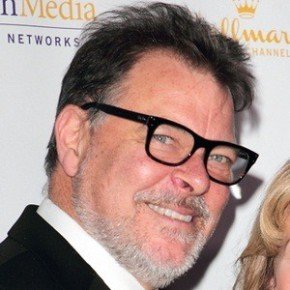 Jonathan Frakes