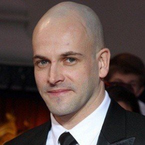 Jonny Lee Miller