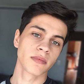 Josh Dutra