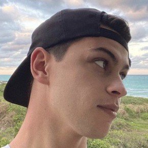 Josh Dutra