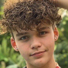JR Stuber