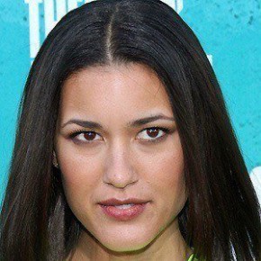 Julia Jones